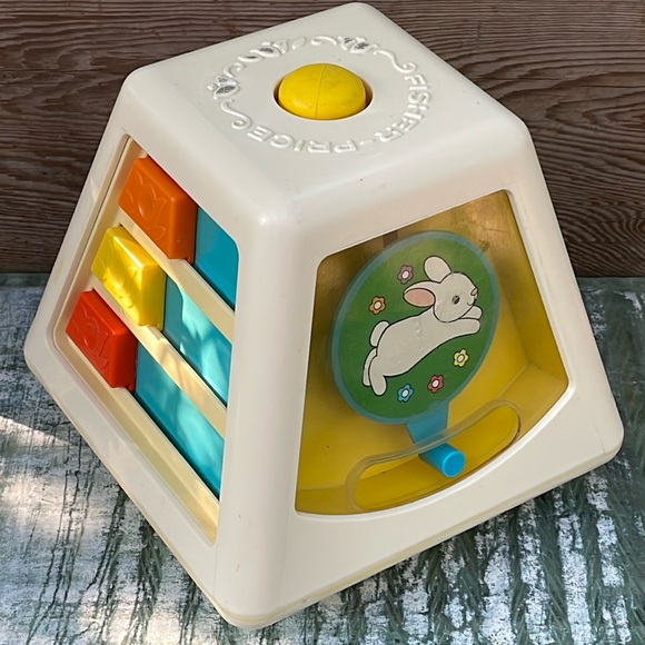 Collectible Turn and Learn Activity Toy for Babies By Fisher Price 1978 Vintage - Picture 10 of 10